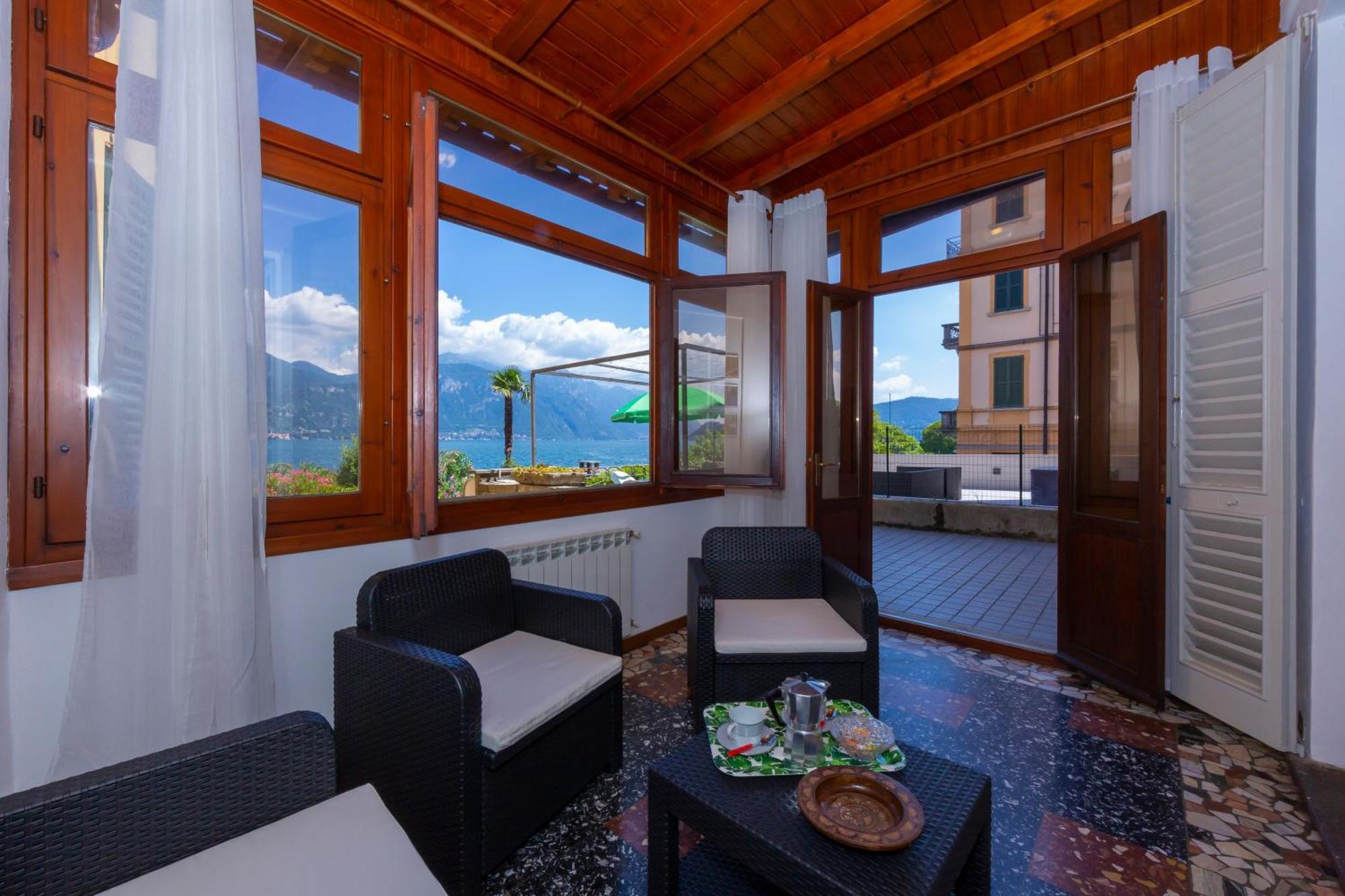 Casa Mira Al Lago Menaggio Exteriör bild